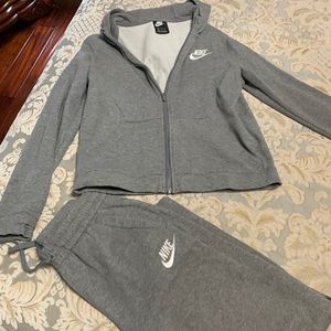 Nike zip up hoodie with matching joggers